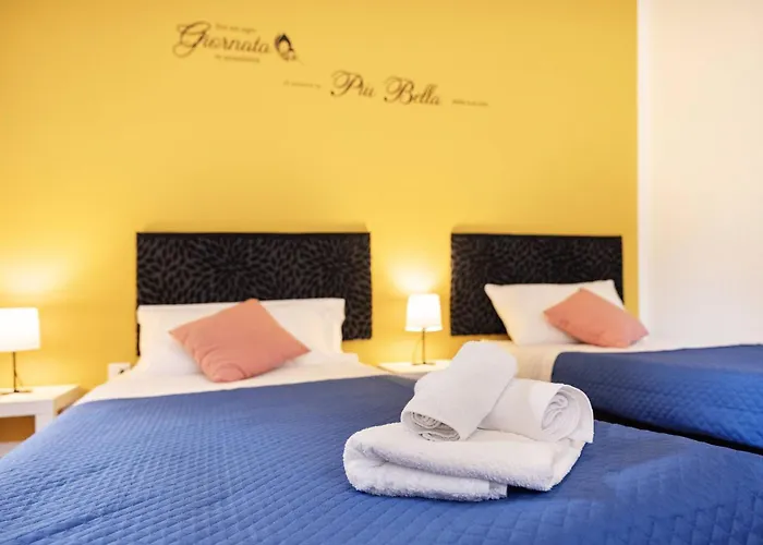 Daire Meloncello House - *